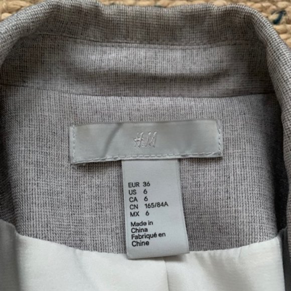 H&M Blazer and Pants - Picture 9 of 10